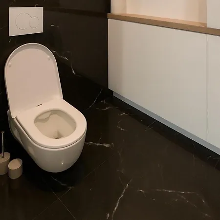 Cozy 2 Bedroom Close To Paris